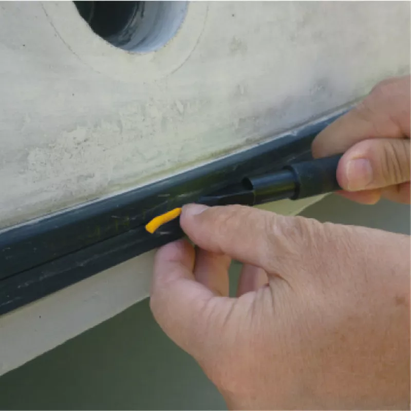 Bekina BeSealed Sealing insert installation step 2